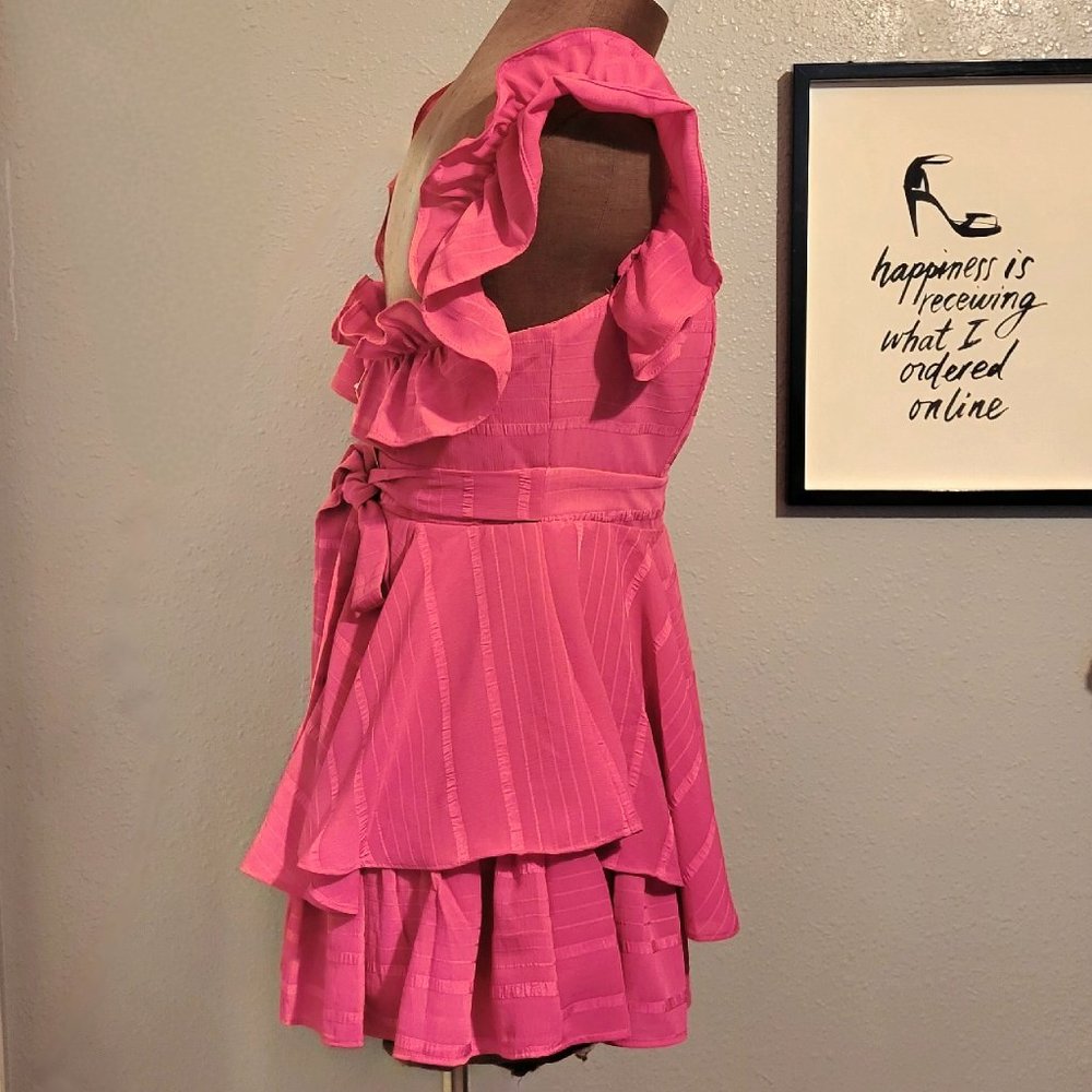 @Balance Lily Ruffle Romper in Fuschia - Picture 4 of 9